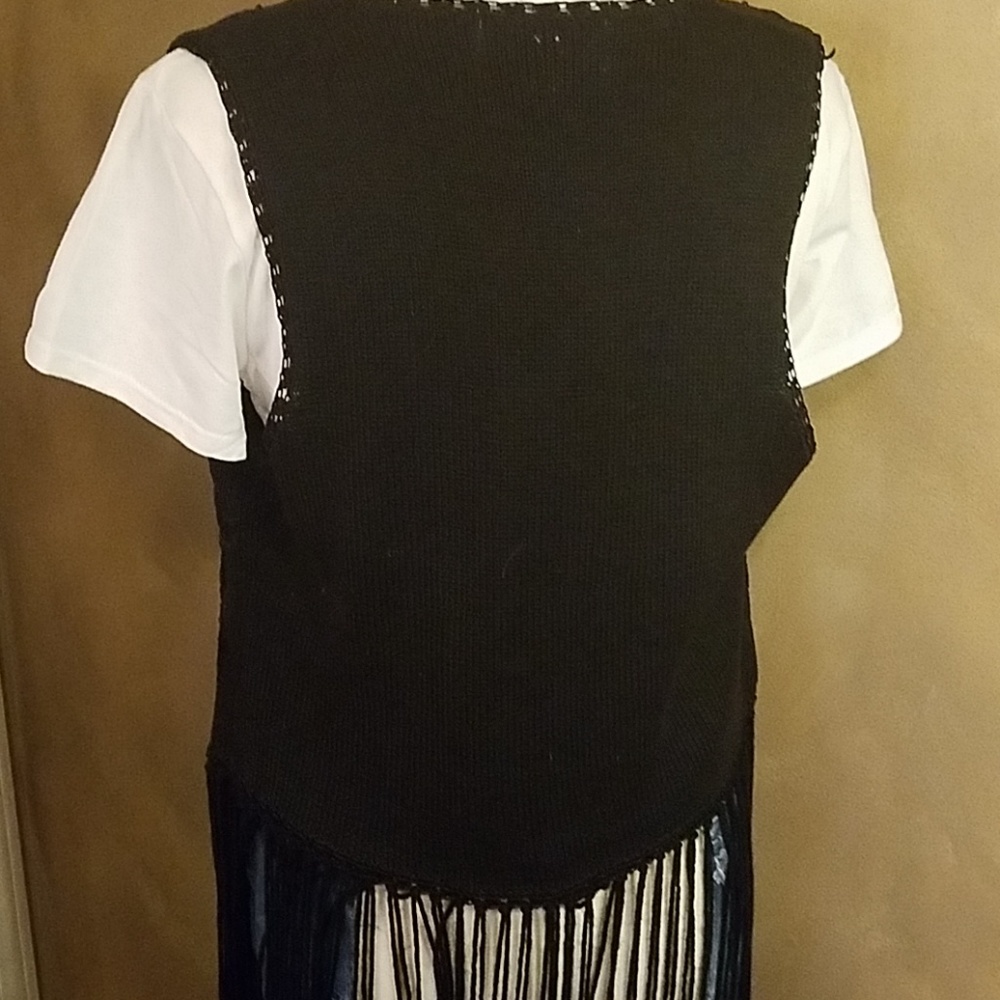 Cardigan with Fringe - Picture 2 of 4